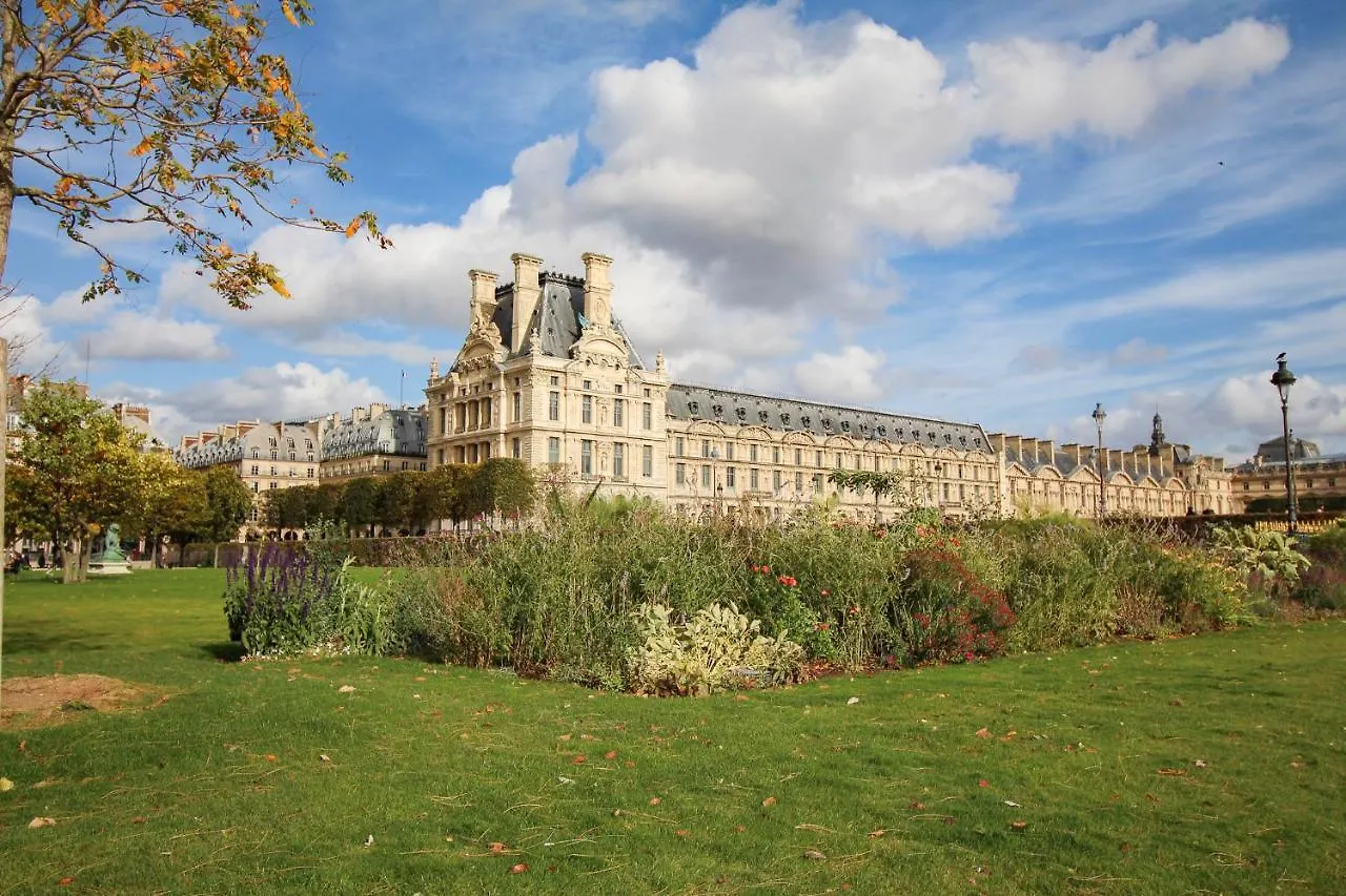 Apartmán Modern 3bdr/3bath - Louvre Museum/tuileries