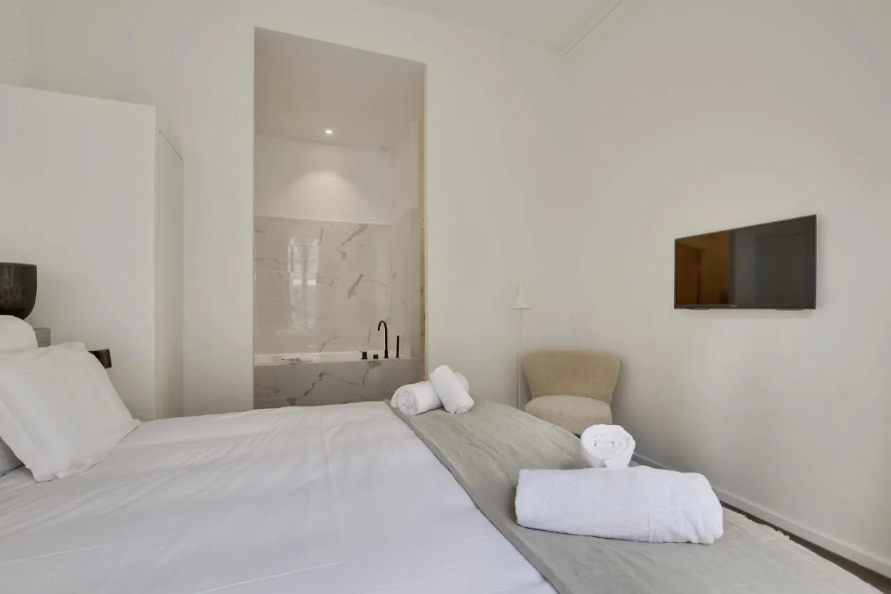 Apartment Modern 3bdr/3bath - Louvre Museum/tuileries Paris